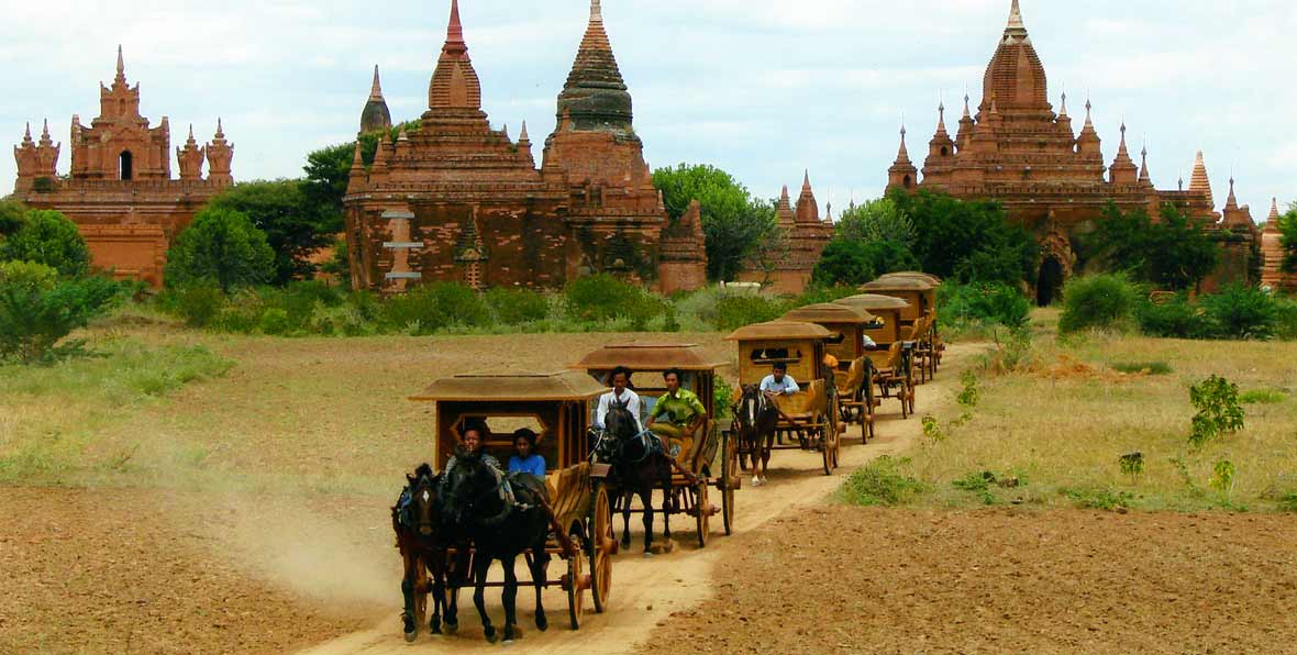 viaje a birmania: excursion en coche de caballos en bagon