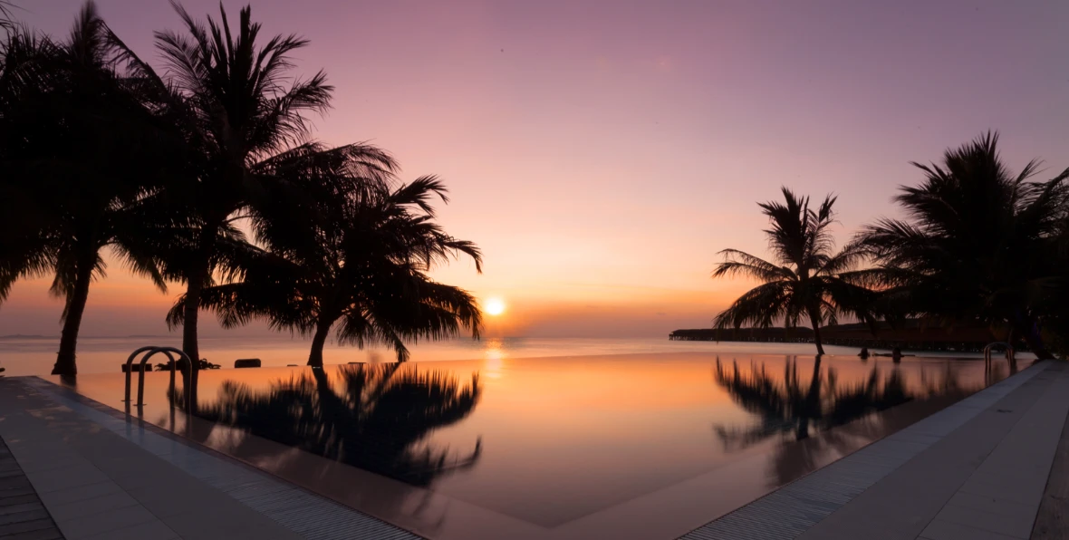 Vilamendhoo Maldivas - arenatours.com - Vilamendhoo Island Resort