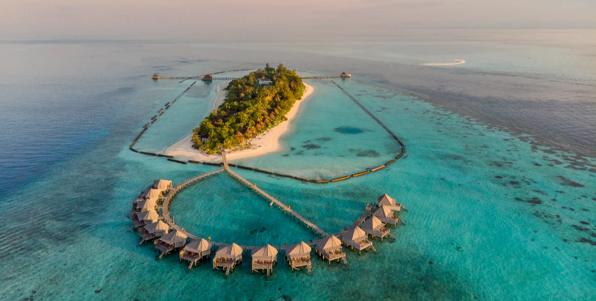 Komandoo Maldivas - arenatours.com - Komandoo Maldives