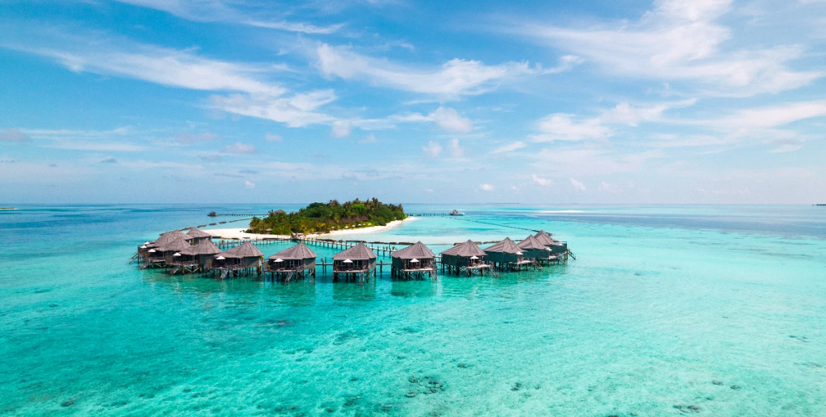 Komandoo Maldivas - arenatours.com - Komandoo Maldives