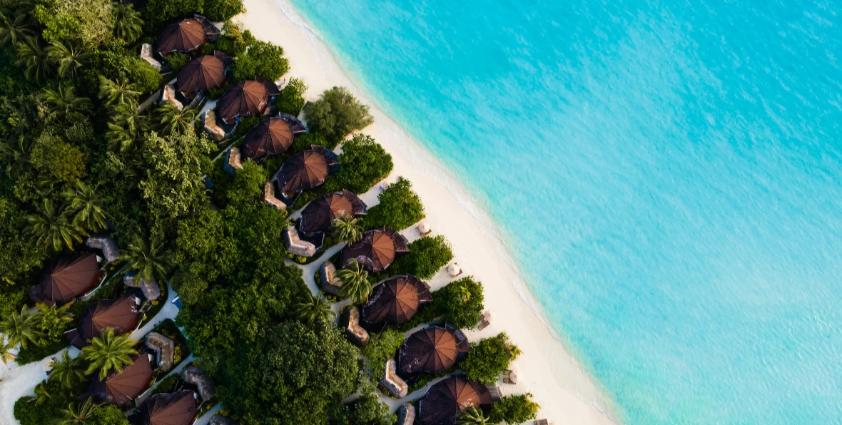 Komandoo Maldivas - arenatours.com - Komandoo Maldives