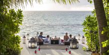 cena en familia en Shangri-La's Villingili