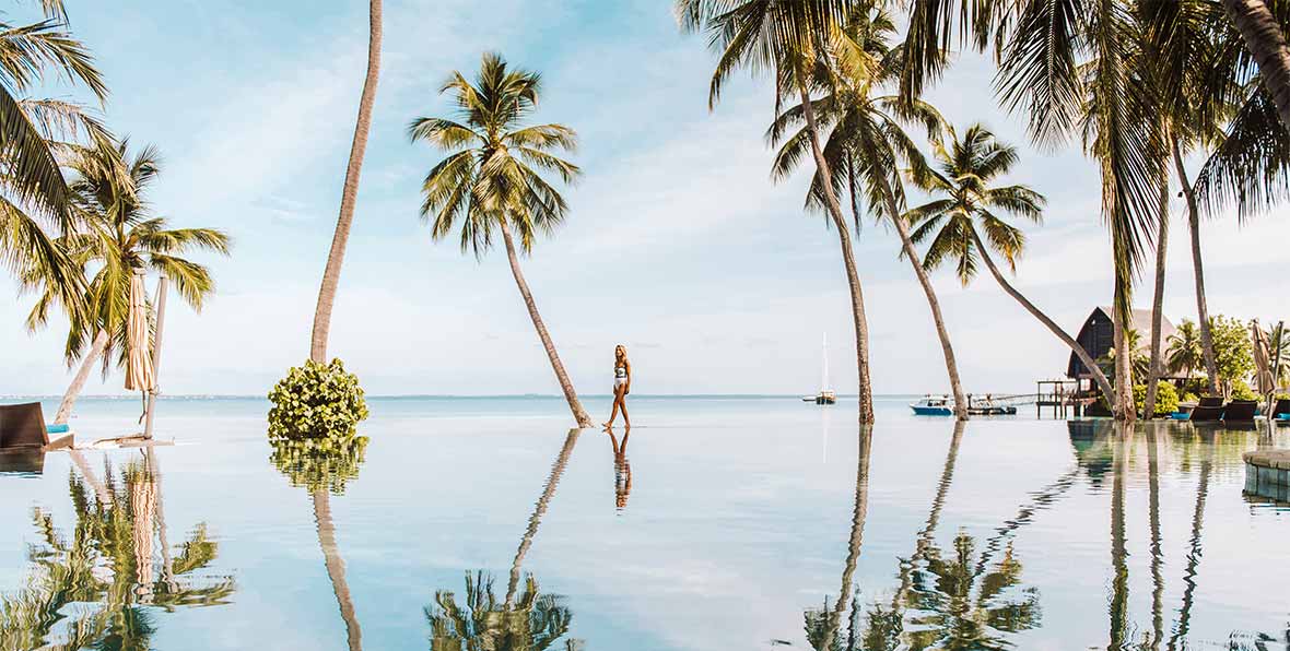 la piscina principal de Shangri-La's Villingili