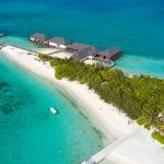 Summer Island Maldives visto desde un drone