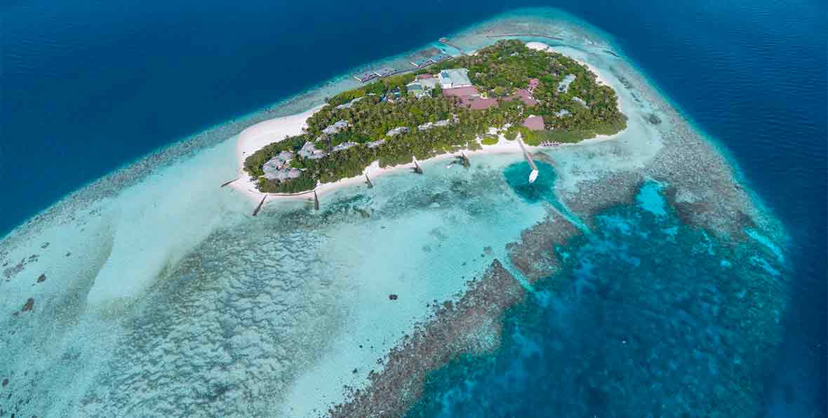 Embudu Village Maldives Resort - arenatours.com