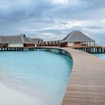 el muelle de Heritance Aarah Maldives