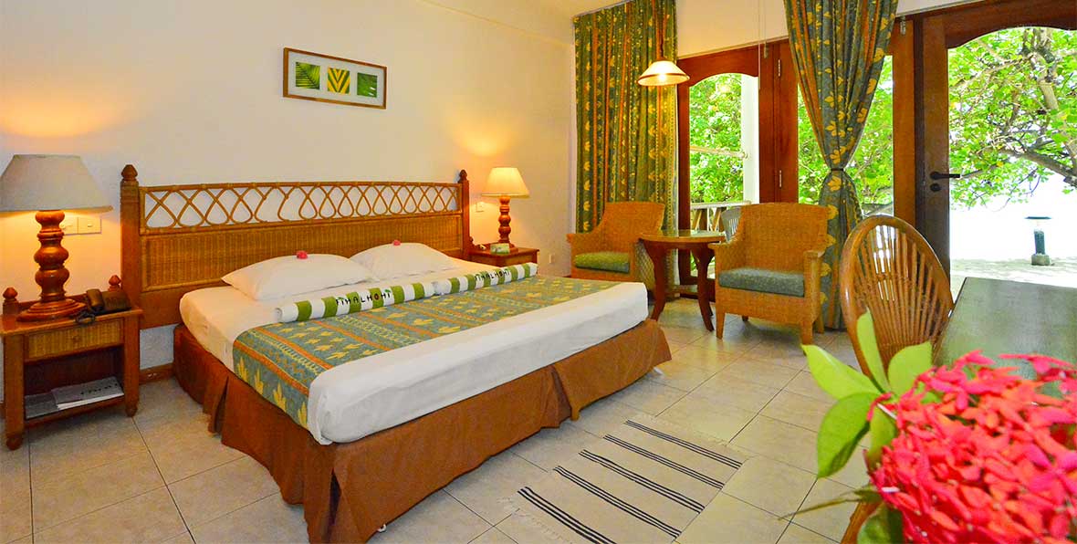 Island resort 3. Отель Fihalhohi Island Resort 3*. Отель на Мальдивах Fihalhohi. Fihalhohi Island 4 Мальдивы. Fihalhohi Island Resort 3* номера.