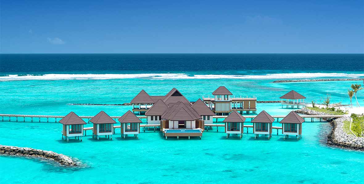 Resort VARU by Atmosphere in Maldives Country | Arenatours
