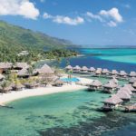 vista aerea de Manava Beach Resort & Spa Moorea