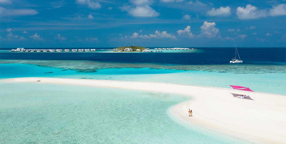 la lengua de arena de LUX* North Male Atoll Resort & Villas