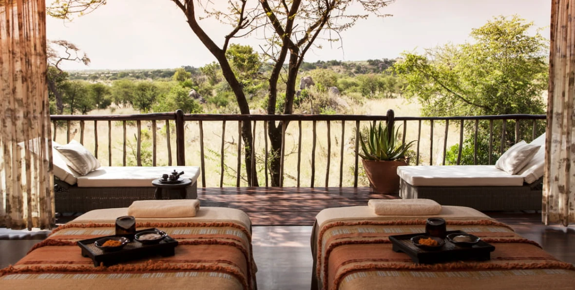 Four Seasons Safari - arenatours.com -