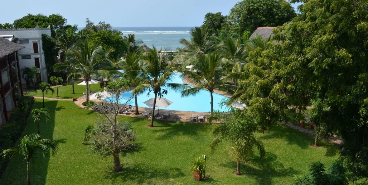 Baobab Beach Resort - arenatours.com -