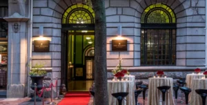 Taj Cape Town - arenatours.com -