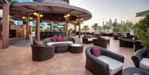 Dukes The Palm - arenatours.com -