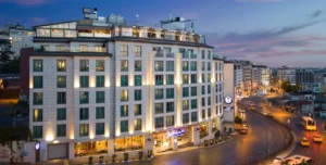 Radisson Pera - arenatours.com -
