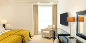 Gosvernor - arenatours.com