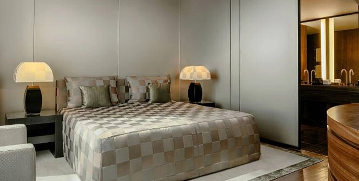Armanidubai - arenatours.com