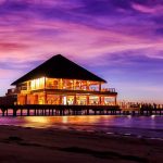 Dusit Thani Maldives al atardecer