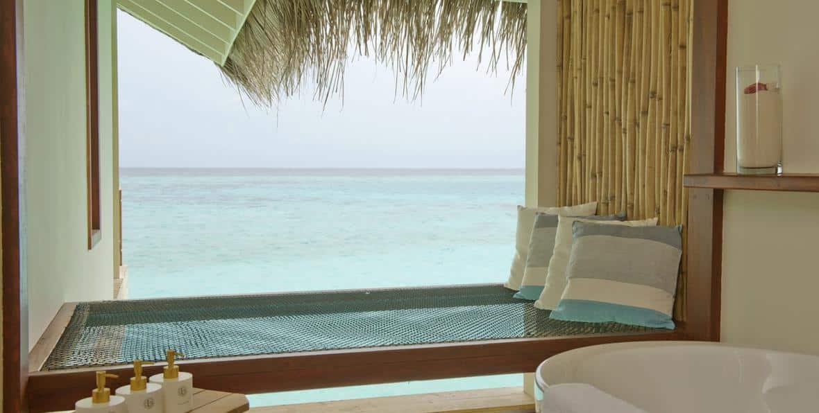 water villa con piscina en Loama Resort Maldives