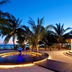 Sheraton Maldives por la noche