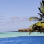 Las villas vista desde la piscina del Vilamendhoo Island Resort