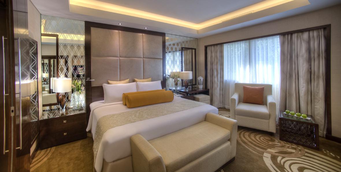 Crowne Plaza Dubai Deira - arenatours.com